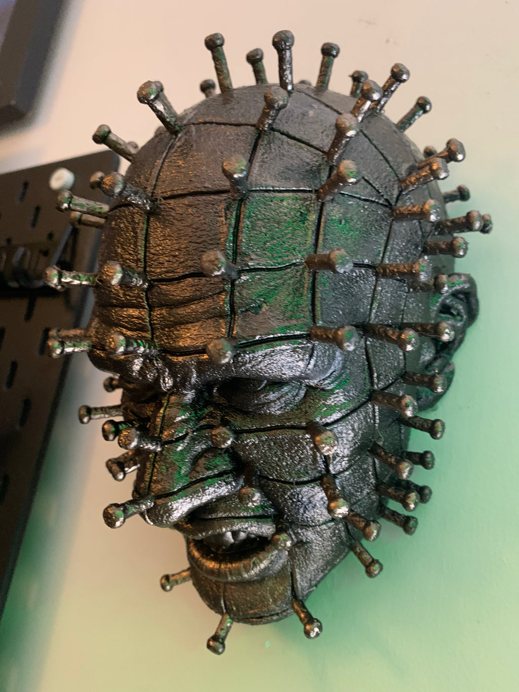PINHEAD HELLPRIEST BUST/WALL HANG